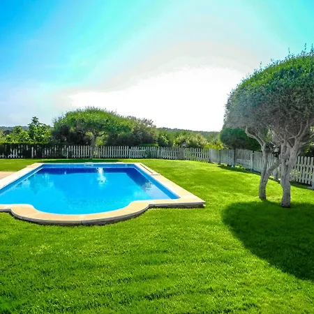 Sleeps 8 Pool Wifi Villa
